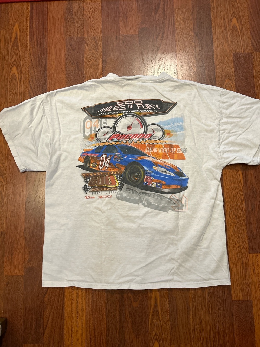 2004 NASCAR Pocono Raceway Chase Authentics Graphic Tshirt Size Large Y2K